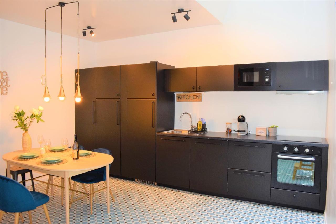 Apartment Sweet Center *
